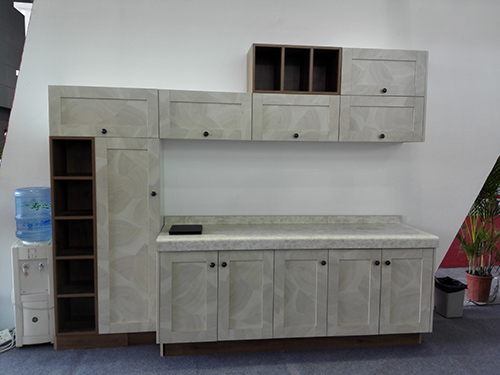 公司富名峰副總經(jīng)理率隊參加 第十八屆中國建博會 公司富名峰副總經(jīng)理率隊參加 第十八屆中國建博會